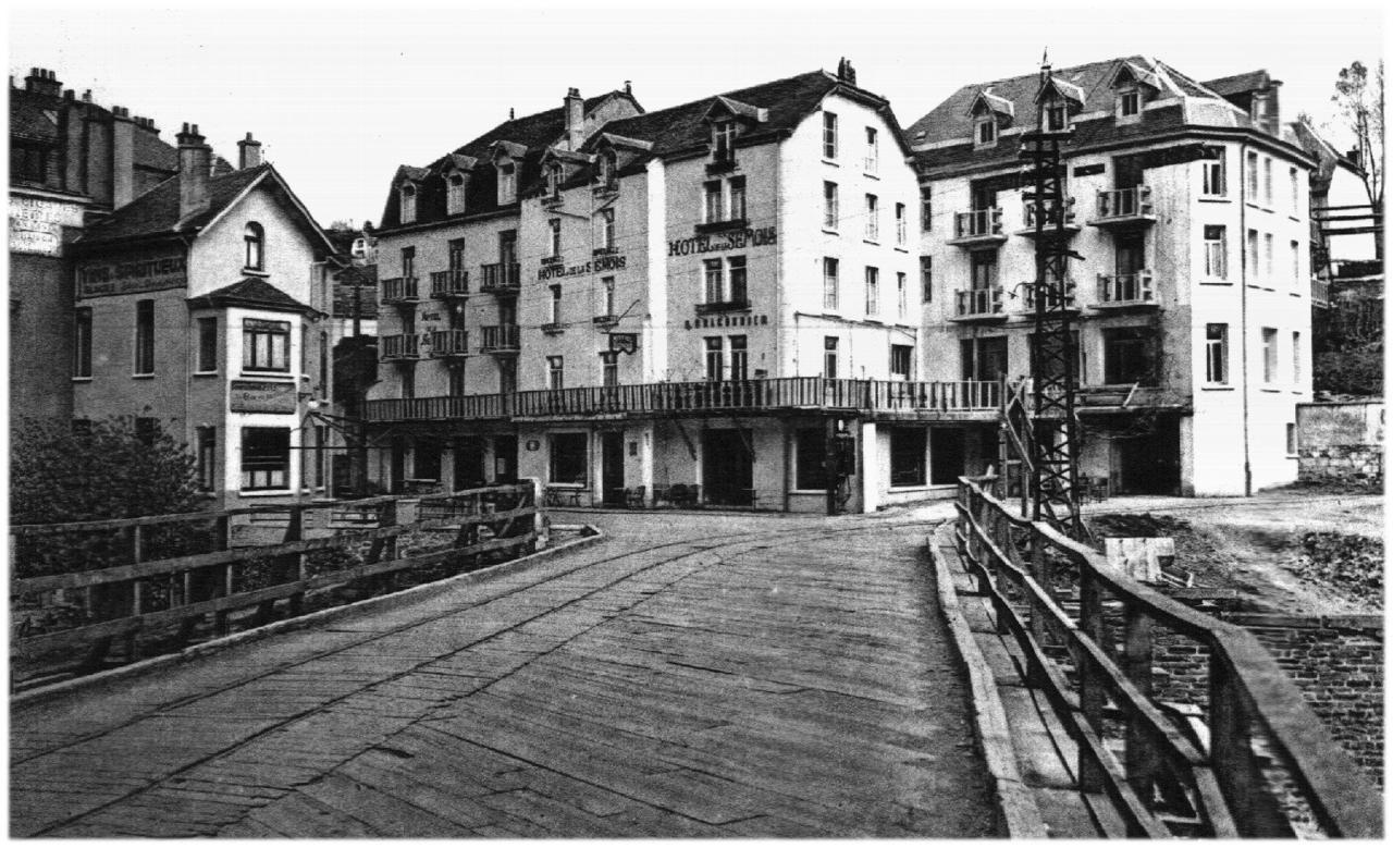 Hotel Bouillon Exterior foto